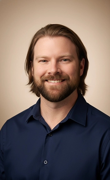 Sean Edgington Headshot sean edgington headshot for bio page on the digital mully website